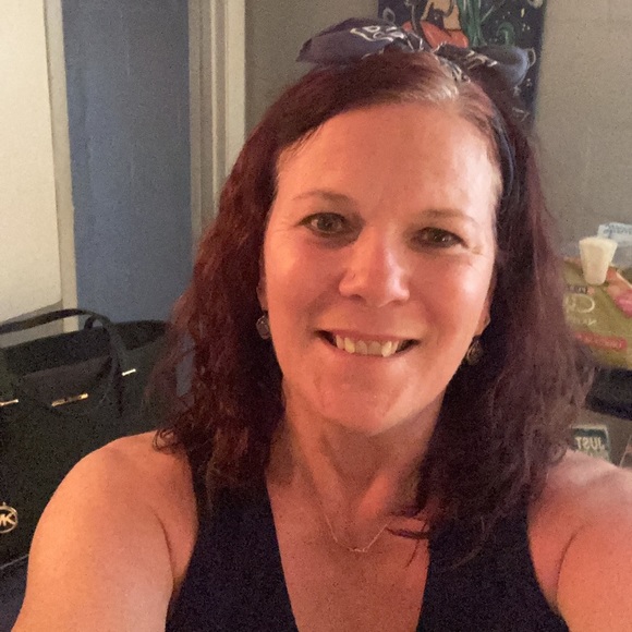 Meet your Posher, Barbara - Picture 1 of 1